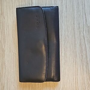 Coach Brown Leather Wallet.